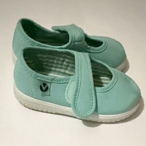 Victoria aqua Velcro shoes
